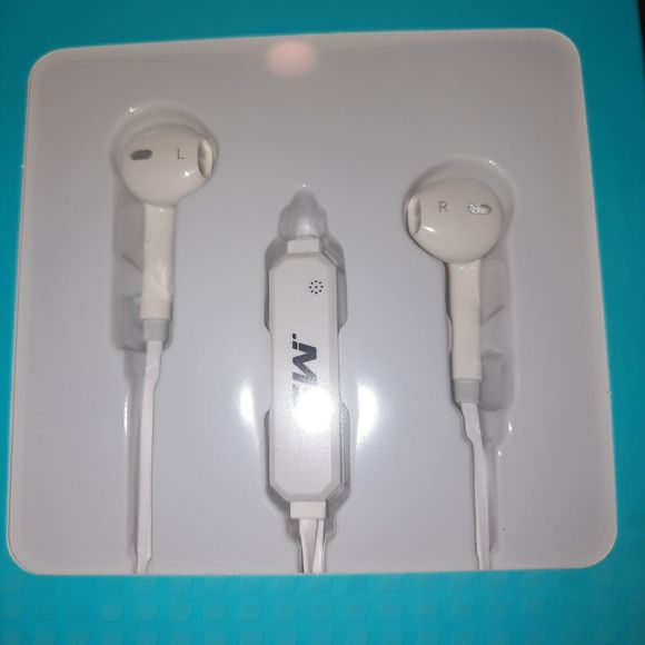 MobileSpec White Bluetooth Compatible Wireless Hi-Fi Earbuds Headphones MBS11302 - Picture 4 of 8